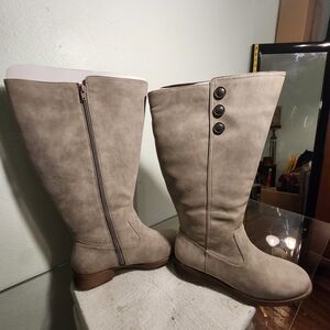 Cloudwalkers Tan Over the Knee Boots with Soft Texture